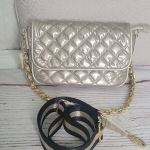 LEMONBELLA Quilted Soft Beige/Gold Metallic Crossbody Bag NWT